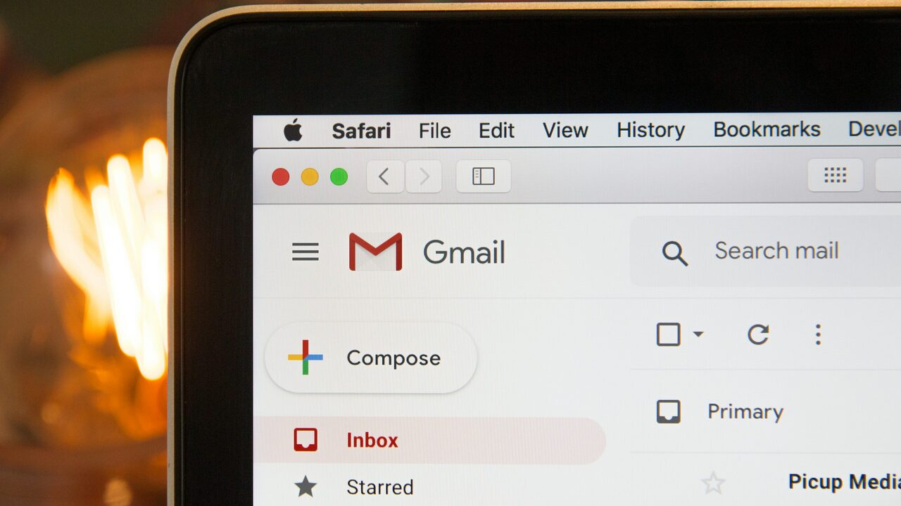Google varoittaa Gmail-käyttäjiä salasanan päivittämisen tarpeesta