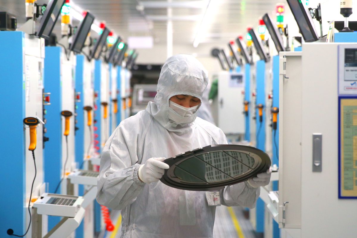 Yhdysvallat on antanut kaksinkertaisen iskun maailmanlaajuiselle mikrosirujen tuotannolle. TSMC ei voi enää pitää kiinalaista tehdastaan pystyssä